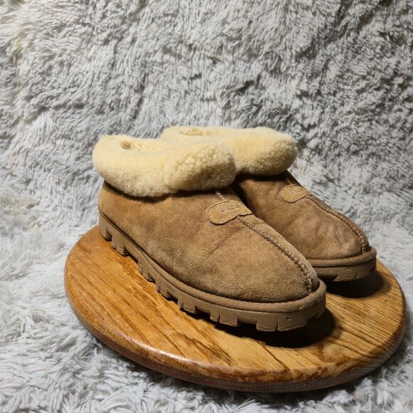 UGG Mens Size 11 Platform Slippers Sheepskin Lined Light Brown Leather Shoes - Picture 1 of 12